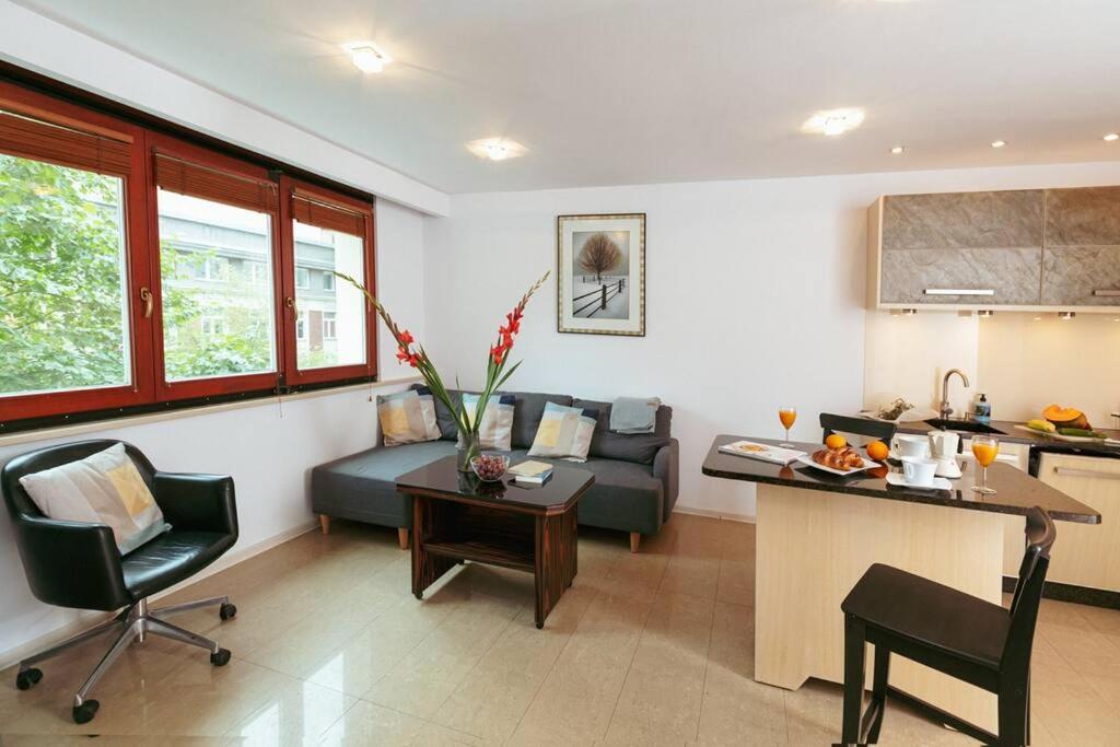 Apartment In The Heart Of Warsaw! Esterno foto