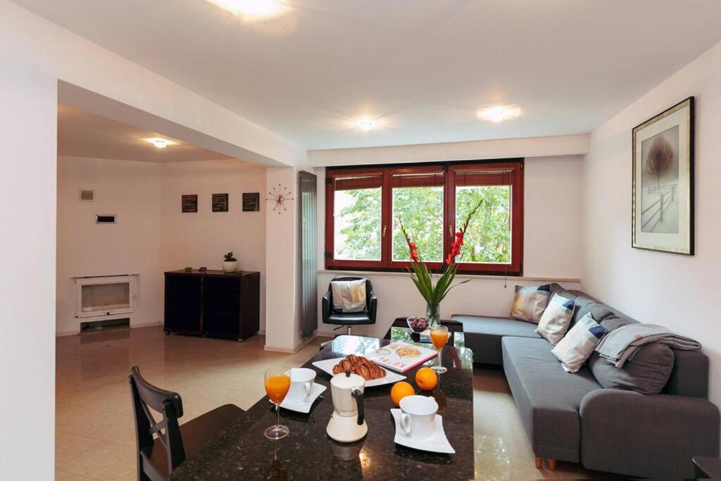 Apartment In The Heart Of Warsaw! Esterno foto